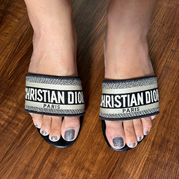 Christian Dior authentic size 39 EUR 8 1/2 US Embroidered heeled slides/ sandals - Picture 1 of 7